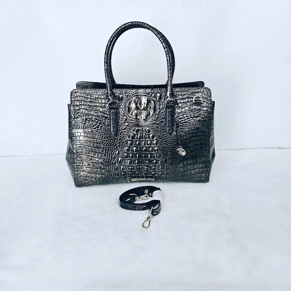 NWT Brahmin ONYX Finley Carryall - Picture 12 of 15